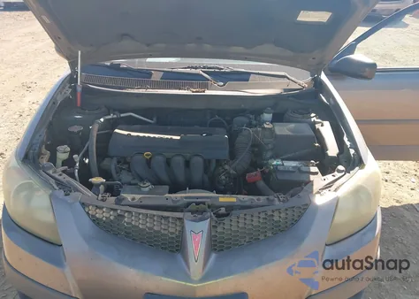 2004 Pontiac Vibe из США, поврежденный, VIN 5Y2SL628X4Z446597